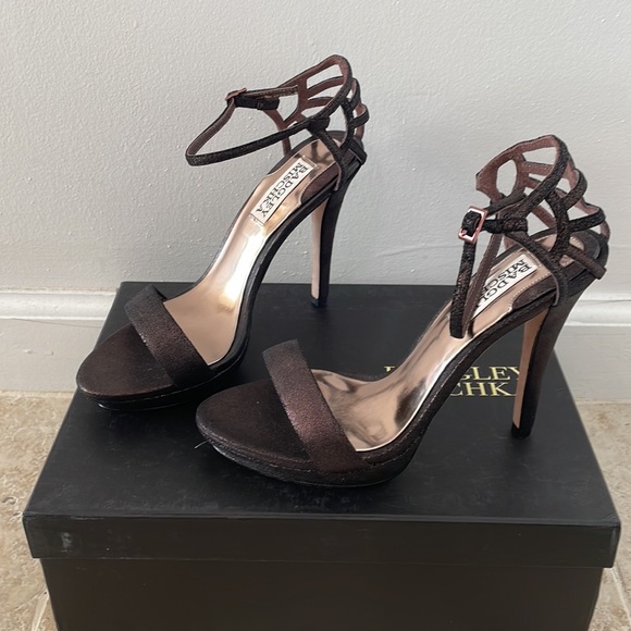 Badgley Mischka bronze heel - Picture 6 of 6
